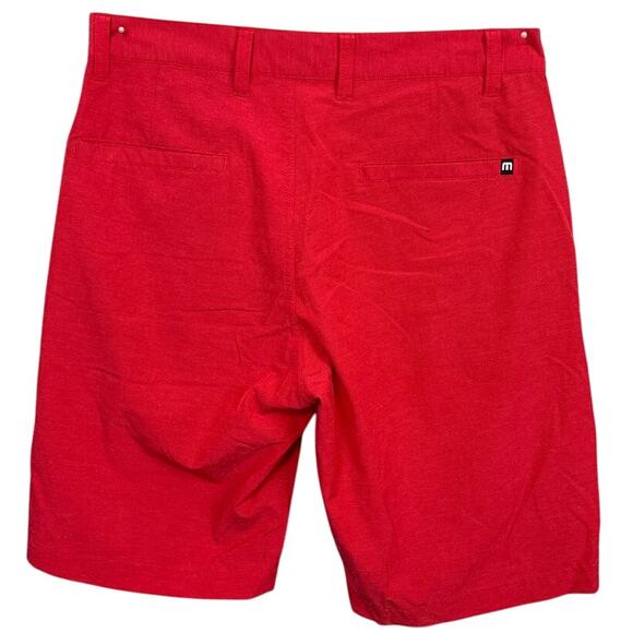 Travis Mathew Wanderlust Performance Shorts Flat Front Stretch Comfort Red Sz 30 - Picture 2 of 8